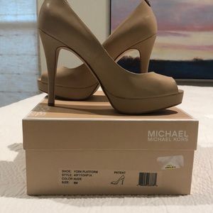 Michael Kors York Platform